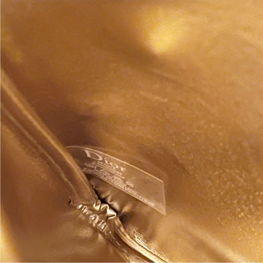 Dior Beauty Beige Faux Leather Bag - Picture 11 of 15